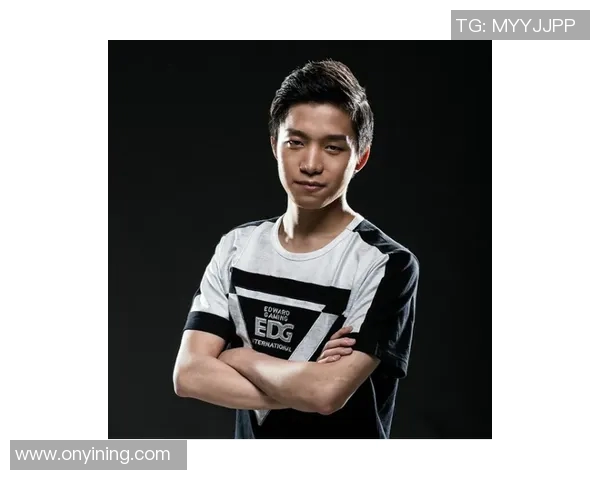 英雄联盟Clearlove的传奇人生：从青涩少年到电竞巨星